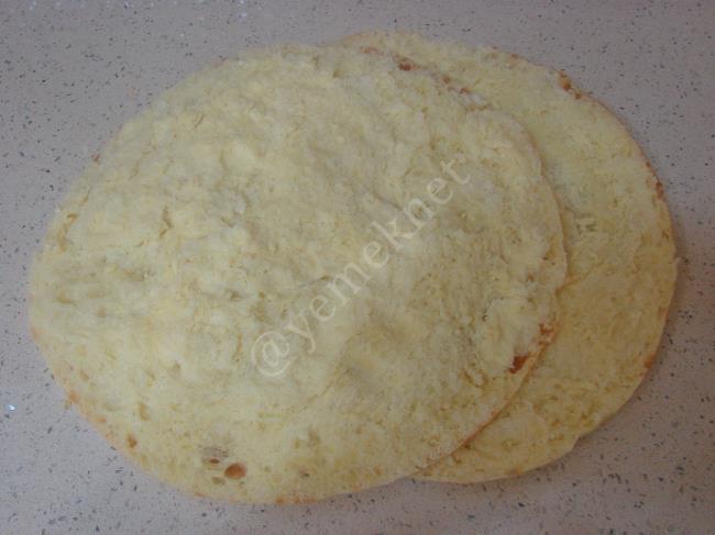 Fırında Bazlamadan Pizza - Yapılışı (6/20) 