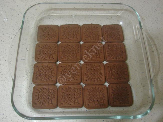 Çikolatalı Muhallebili Pasta Nasıl Yapılır? (5/16) Resimli Yemek