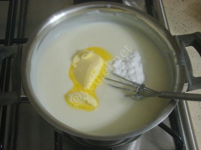 İki Katlı Etimek Tatlısı - Yapılışı (3/16) 