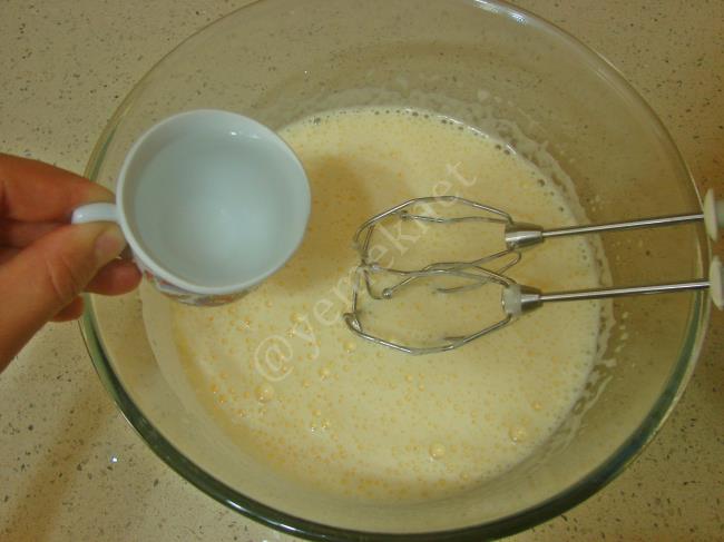 Muzlu Rulo Pasta - Yapılışı (4/24) 