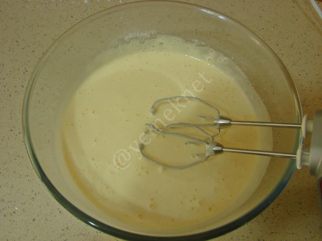 Muzlu Rulo Pasta - Yapılışı (6/24) 