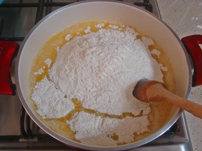 Tahinli Cevizli Helva - Yapılışı (3/16) 