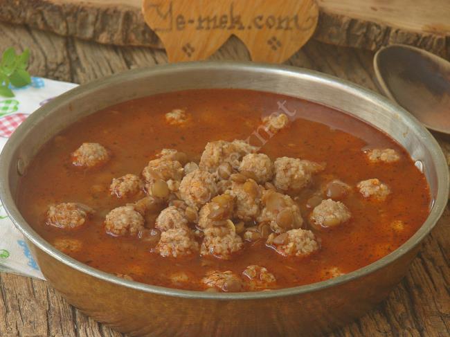 Yeşil Mercimekli Sulu Köfte - Yapılışı (13/16) 