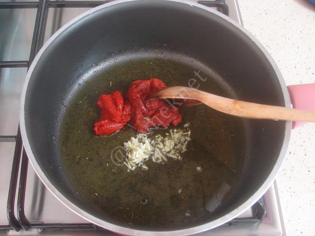 Yeşil Mercimekli Sulu Köfte - Yapılışı (7/16) 