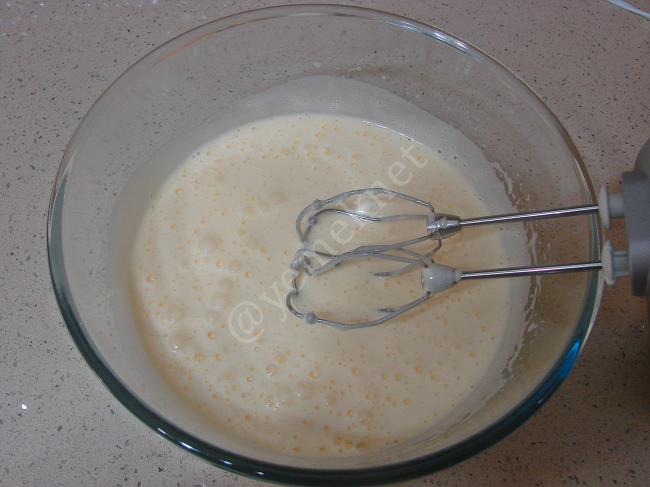 Çikolatalı Islak Kek - Yapılışı (3/16) 