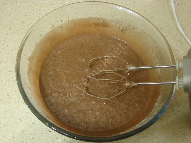 Çikolatalı Islak Kek - Yapılışı (5/16) 