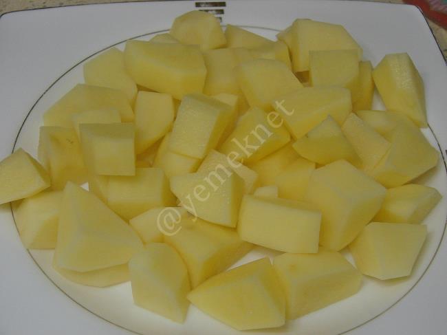 Fırında Köfteli Patates Yemeği - Yapılışı (5/16) 