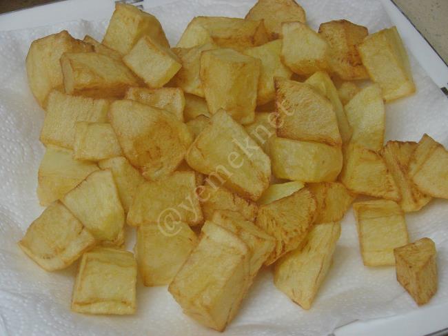 Fırında Köfteli Patates Yemeği - Yapılışı (8/16) 