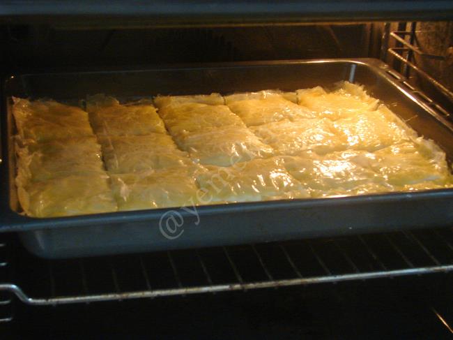 Laz Böreği - Yapılışı (12/20) 