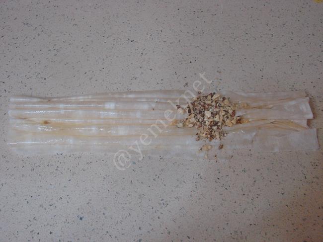 Pileli Kolay Baklava - Yapılışı (6/16) 