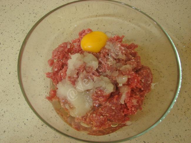 Et Köfte - Yapılışı (3/12) 