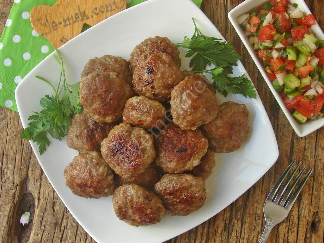 Et Köfte - Yapılışı (8/12) 