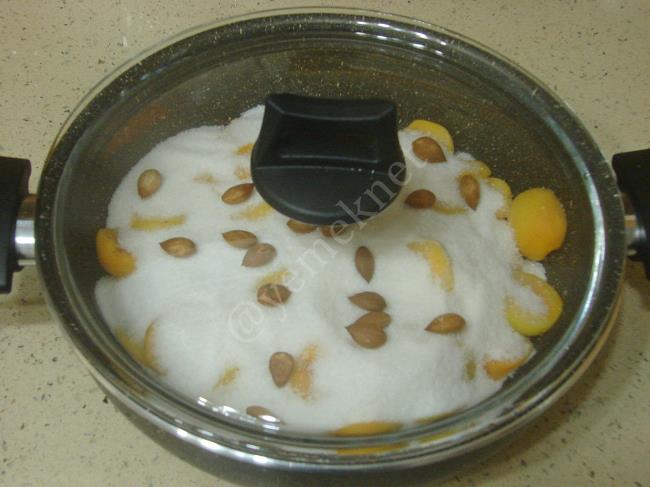 Kayısı Reçeli - Yapılışı (5/12) 