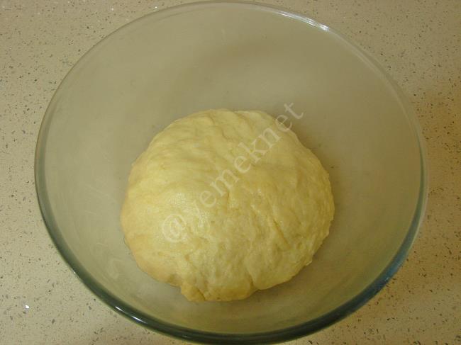 Mayasız Sodalı Poğaça - Yapılışı (5/16) 