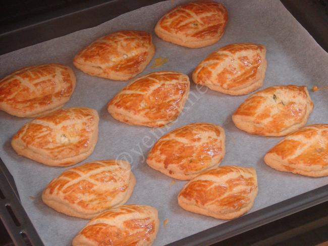 Mayasız Yumuşak Poğaça - Yapılışı (13/16) 