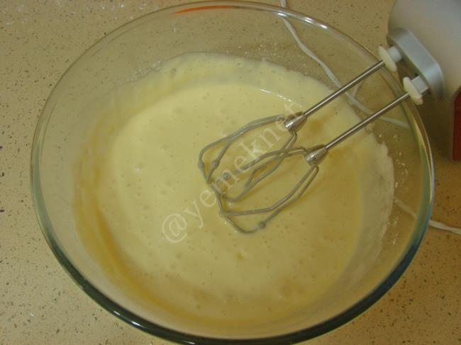 Muhallebili Havuçlu Kek - Yapılışı (5/20) 