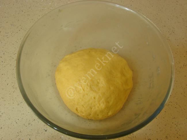 Sarıyer Poğaçası - Yapılışı (4/16) 