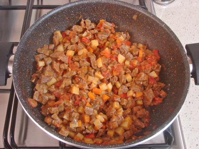 Sebzeli Et Sote - Yapılışı (12/16) 