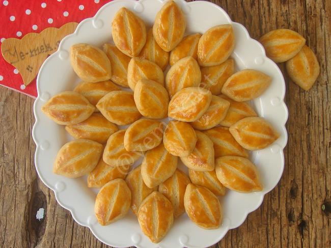 Sirkeli Tuzlu Kurabiye Tarifi (Resimli Anlatım) Yemek Tarifleri