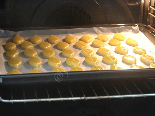 Sirkeli Tuzlu Kurabiye - Yapılışı (12/16) 