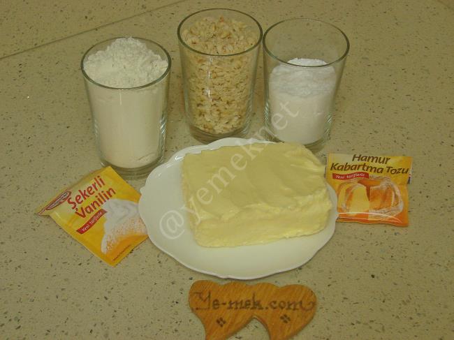 Fındıklı Un Kurabiyesi - Yapılışı (1/16) 