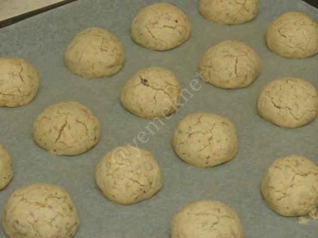 Kadayıflı Tahinli Kurabiye - Yapılışı (12/16) 