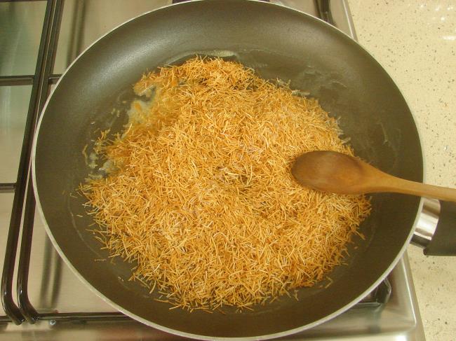 Kadayıflı Tahinli Kurabiye - Yapılışı (2/16) 