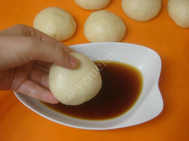 Kaşarlı Poğaça - Yapılışı (9/16) 