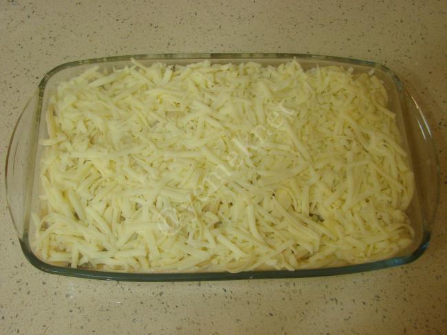 Kıymalı Fırın Makarna - Yapılışı (11/16) 