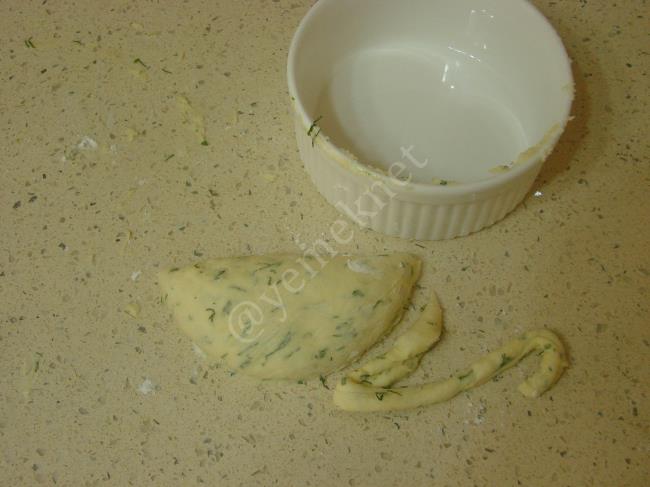 Peynirli Pişi - Yapılışı (13/20) 