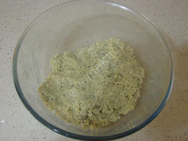 Şark Köftesi - Yapılışı (5/12) 