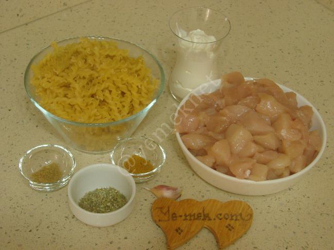 Tavuklu Makarna - Yapılışı (1/12) 