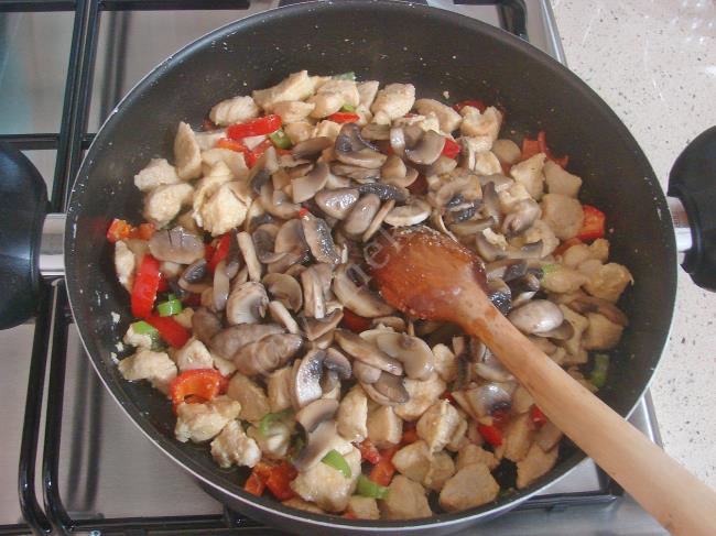 Tavuklu Patates Oturtma - Yapılışı (10/20) 