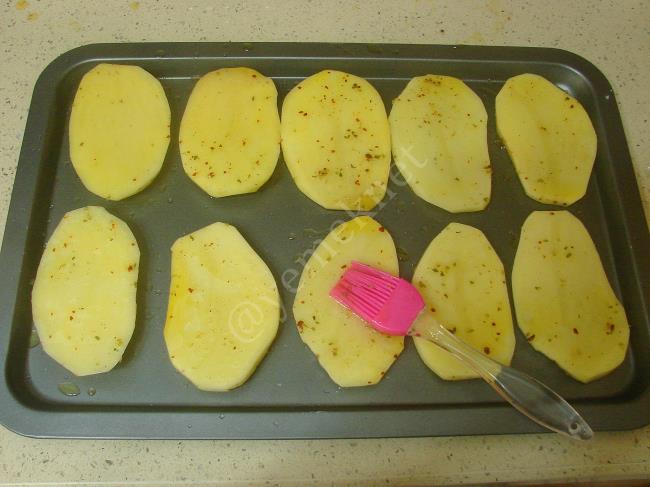 Tavuklu Patates Oturtma - Yapılışı (3/20) 