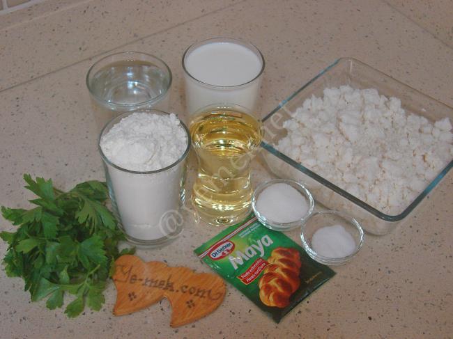 Tepsi Poğaçası - Yapılışı (1/24) 