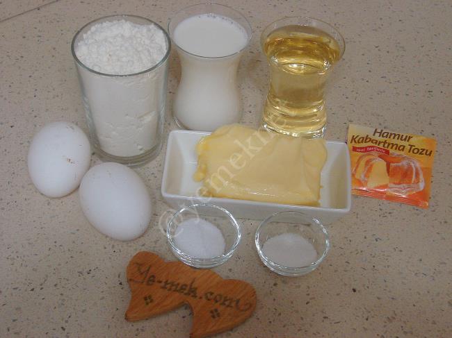 Tereyağlı Poğaça - Yapılışı (1/16) 