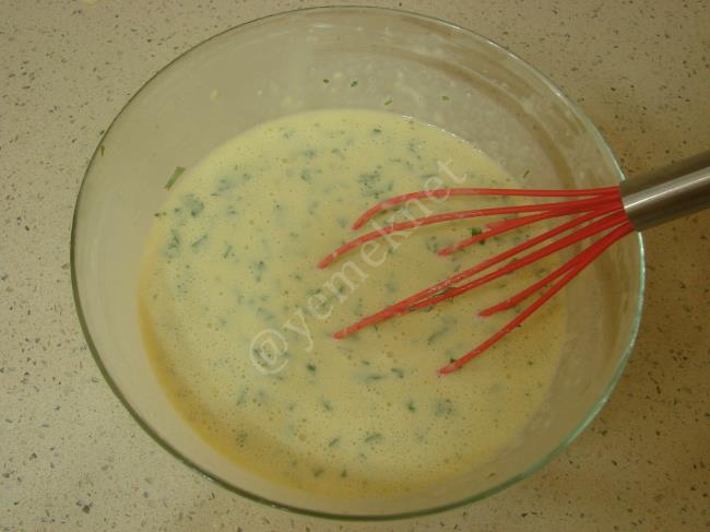 Maydanozlu Krep - Yapılışı (6/12) 