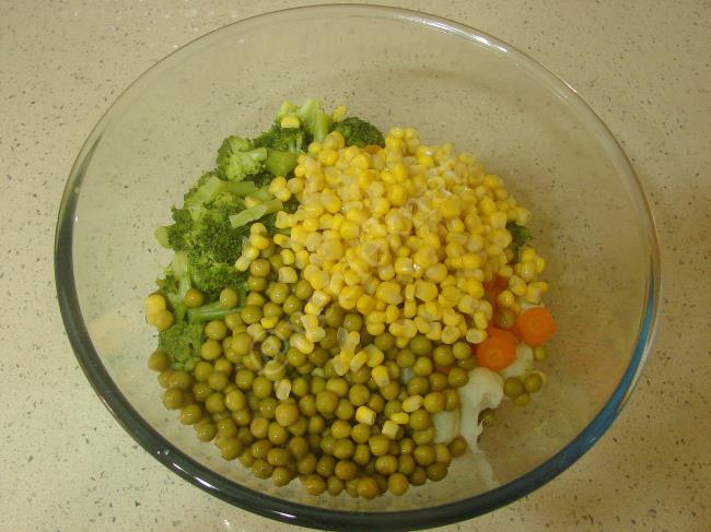 Brokolili Karnabahar Salatası - Yapılışı (5/12) 