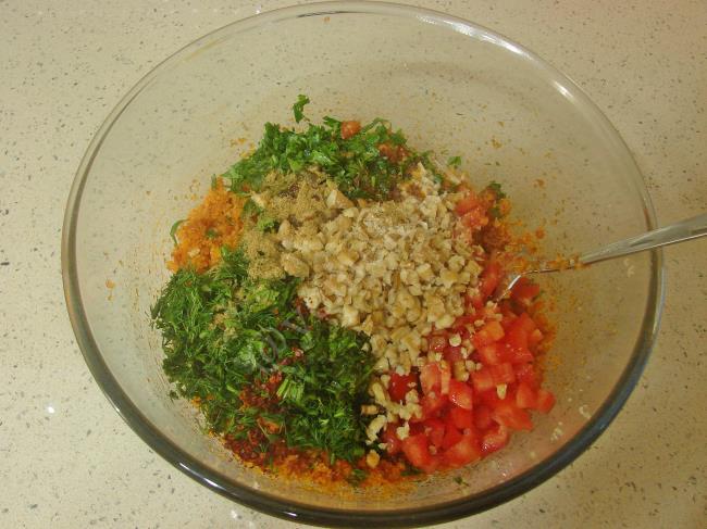 Cevizli Kısır - Yapılışı (11/16) 