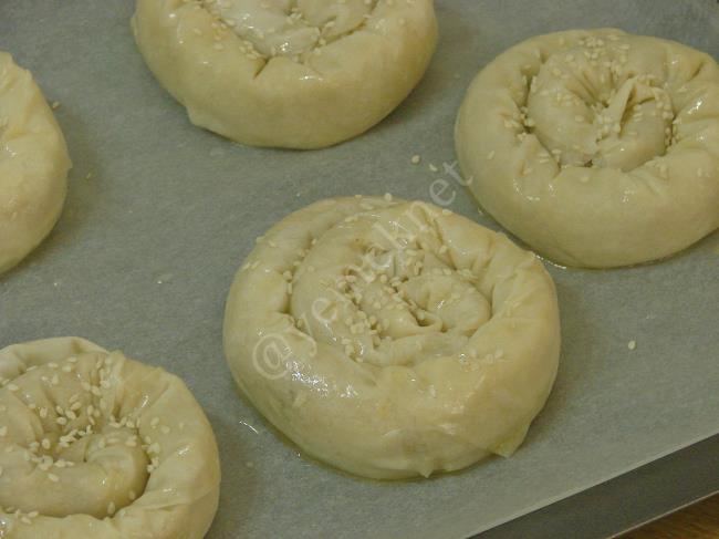 Patatesli Kıymalı Börek - Yapılışı (15/20) 