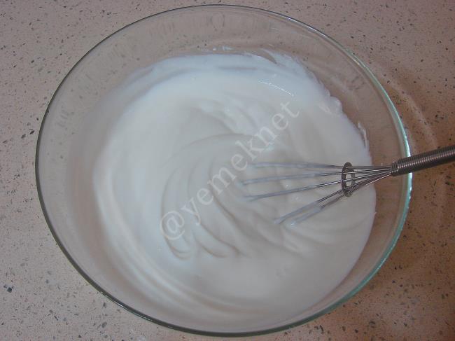 Yumurtasız Yayla Çorbası - Yapılışı (5/16) 