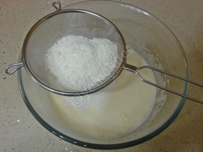 Eti Cin Pastası - Yapılışı (4/16) 