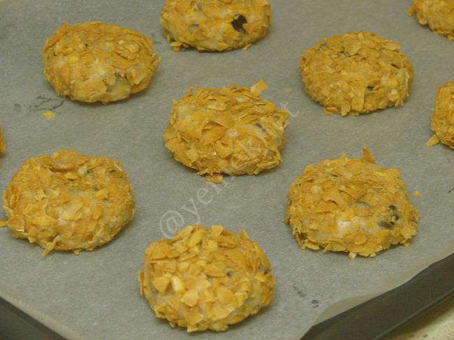 Mısır Gevrekli Kurabiye - Yapılışı (11/16) 