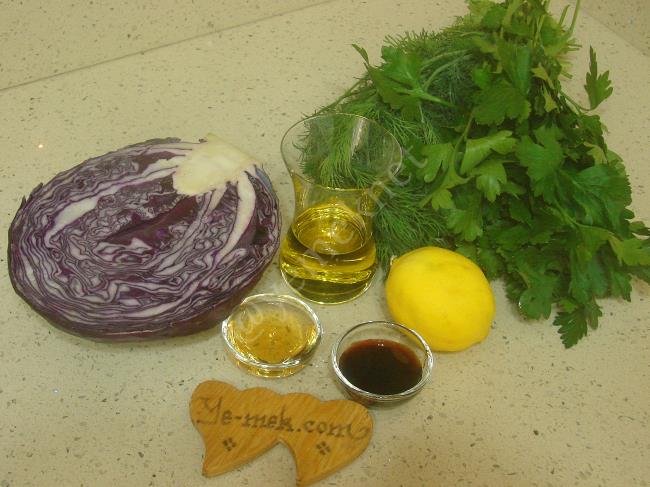 Mor Lahana Salatası - Yapılışı (1/12) 