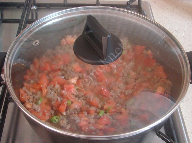 Patlıcanlı Patatesli Musakka - Yapılışı (5/16) 