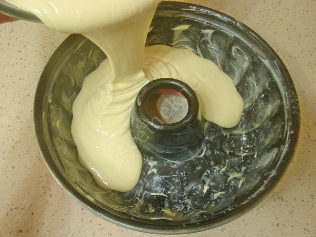 Sade Kek - Yapılışı (10/16) 