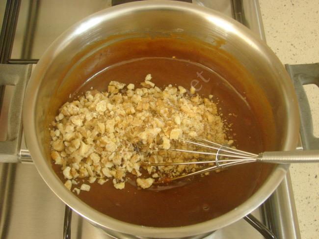 Şekersiz Pekmezli Tatlı - Yapılışı (4/8) 