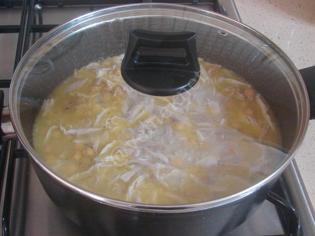 Tavuklu Pilav - Yapılışı (8/12) 