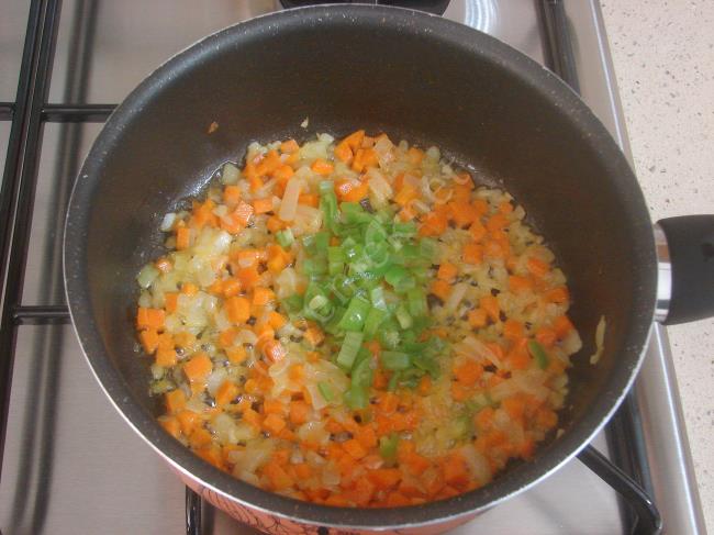 Arpa Şehriye Çorbası - Yapılışı (3/12) 