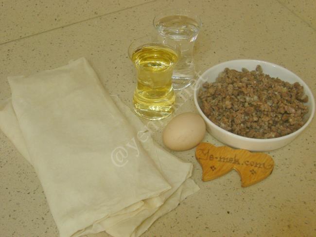 Kıymalı Börek - Yapılışı (1/12) 